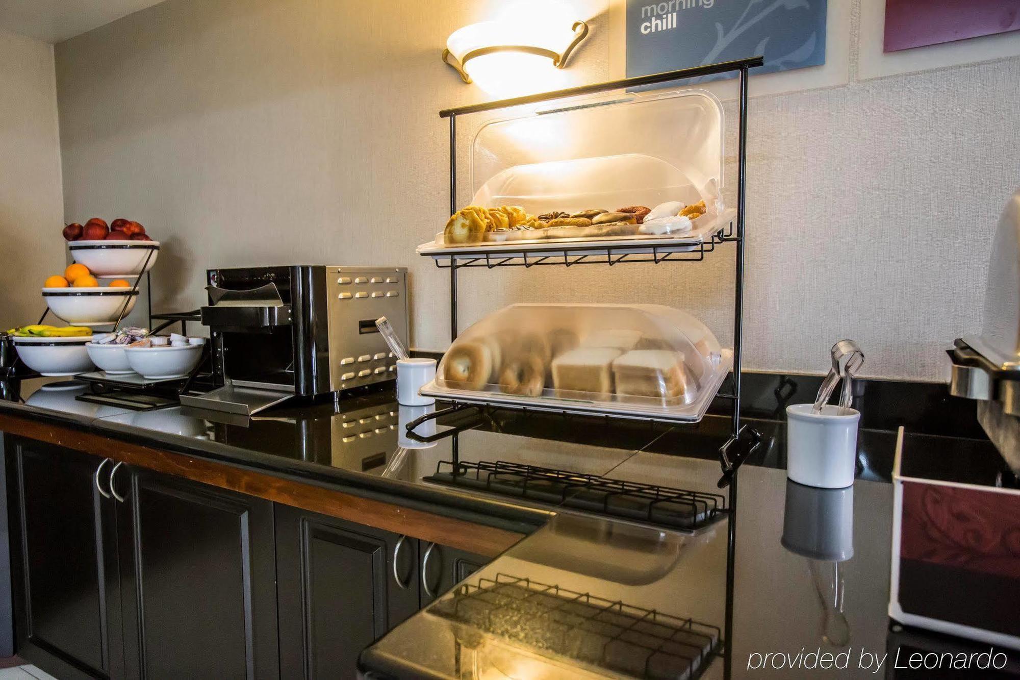 Comfort Inn Convention Center-Chicago O'Hare Airport Des Plaines Bagian luar foto