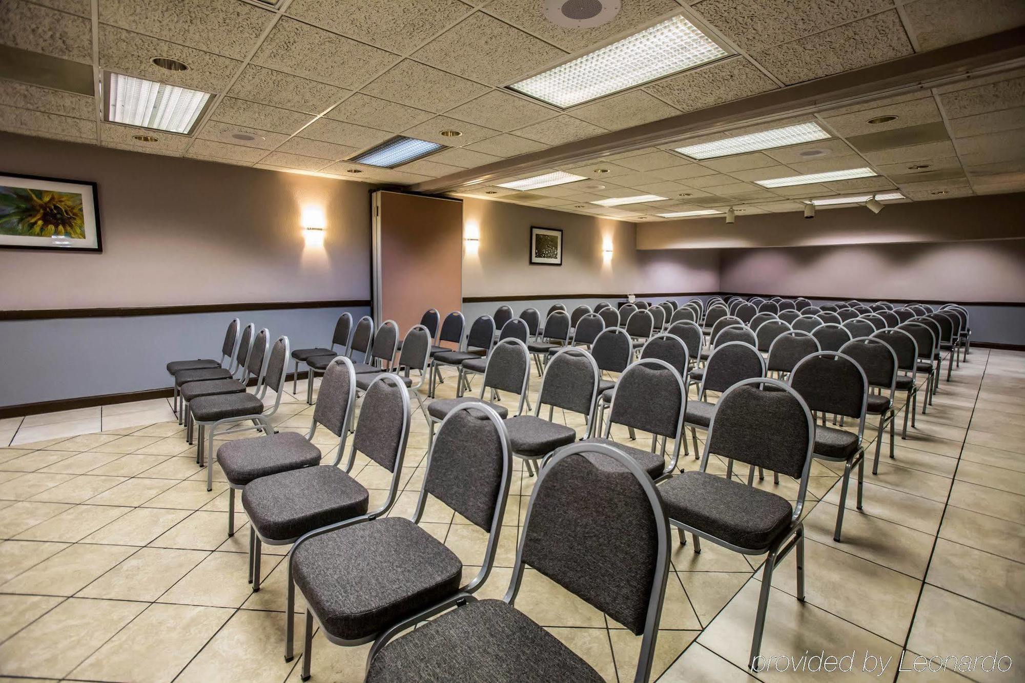 Comfort Inn Convention Center-Chicago O'Hare Airport Des Plaines Bagian luar foto